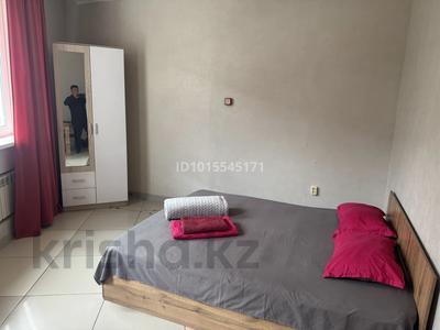 1-комнатная квартира · 32 м² · 2/5 этаж, Урдинская 13 за 8 000 ₸ в Уральске
