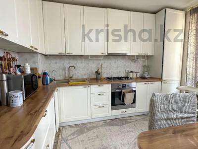 4-комнатная квартира · 108 м² · 1/5 этаж, 6 мкр за 42 млн 〒 в Талдыкоргане, мкр Болашак