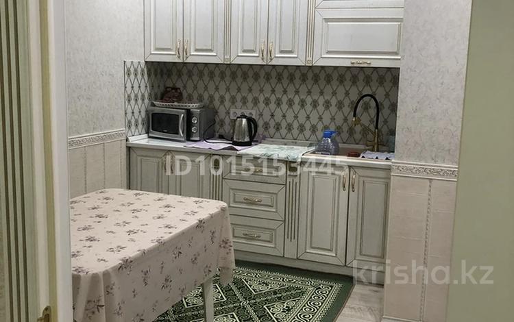 3-бөлмелі пәтер · 97 м² · 11/21 қабат, Тастақ-3 ш/а. 286 — Толе би 286/3, бағасы: 75 млн ₸ в Алматы, Алмалинский р-н — фото 2