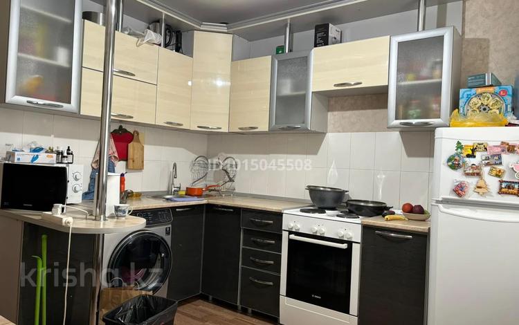 2-комнатная квартира · 70 м², Керей Жанибек 9 — ТРЦ Сауран за 300 000 ₸ в Астане, Есильский р-н — фото 2
