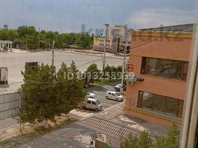 2-комнатная квартира · 45 м² · 4/4 этаж, Аблай - хана. 38 — МАГАЗИН "1 ТЕИН", бывший БАЙСАЛ КЕРИМ. за 9 млн ₸ в Кентау