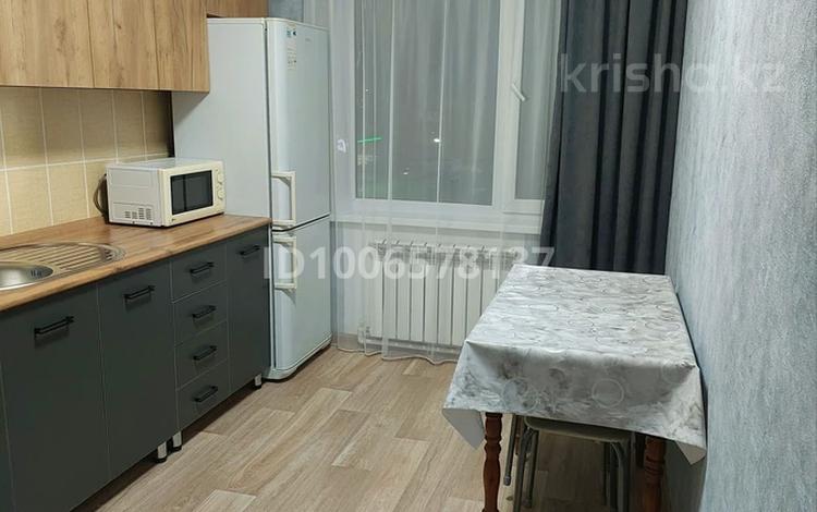 2-комнатная квартира · 50 м² · 3/5 этаж, Ауэзова — В самом центре. Рядом Ак Желкен, базар за 20 000 ₸ в Щучинске — фото 3