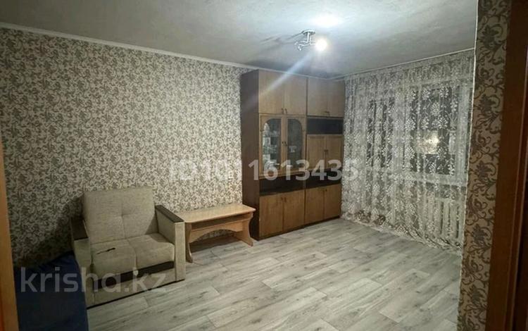 1-бөлмелі пәтер · 38 м² · 3/5 қабат, 14 микрорайон 4, бағасы: 12 млн ₸ в Семее — фото 2