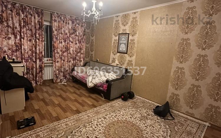 4-бөлмелі пәтер · 74 м² · 4/5 қабат, мкр Казахфильм 12 — Р-н Жарокова - Аль-Фараби, бағасы: 52 млн ₸ в Алматы, Бостандыкский р-н — фото 32