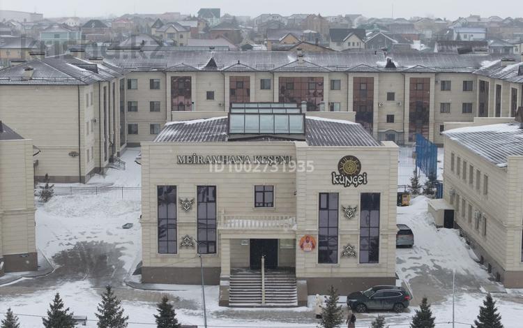 1-комнатная квартира · 48 м² · 1/3 этаж, мкр Кунгей , Ондасынова 8 за 21.2 млн ₸ в Караганде, Казыбек би р-н — фото 16