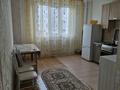 1-комнатная квартира · 45 м² · 1/5 этаж, мкр Нурсая 28 за 150 000 ₸ в Атырау — фото 9