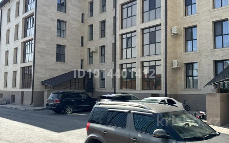 3-комнатная квартира · 85.5 м² · 1/4 этаж, мкр Юго-Восток, Таттимбета 19/7 за 39.7 млн ₸ в Караганде, Казыбек би р-н — фото 2