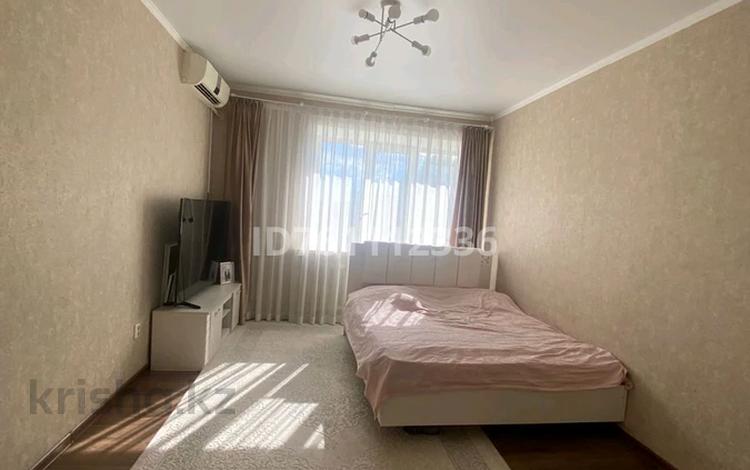 2-комнатная квартира · 49 м² · 5/5 этаж, мкр 4 27 за 15.9 млн ₸ в Уральске — фото 8