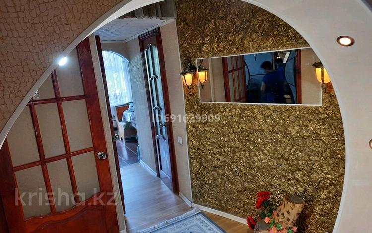 2-бөлмелі пәтер · 54 м² · 4/5 қабат, Аль Фараби 31, бағасы: 10 млн ₸ в Текели — фото 7