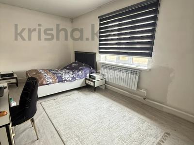Отдельный дом · 4 комнаты · 120 м² · , мкр Кунгей , Фазыла Карибжанова 170 — ДЭУ 50, Сейткулова және 11-ші көше за ~ 55 млн ₸ в Караганде, Казыбек би р-н