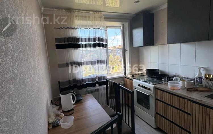2-комнатная квартира · 50 м² · 5/5 этаж, 40 лет победы 65 за 10.7 млн ₸ в Шахтинске — фото 2