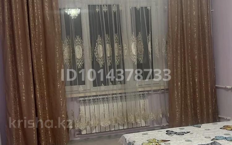 1-бөлмелі пәтер · 38 м² · 3/5 қабат, Мынбулак ш/а. 52а, бағасы: 12 000 ₸ в Таразе,  мкр Мынбулак — фото 2