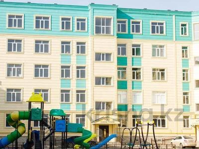 2-бөлмелі пәтер · 72 м² · 4/5 қабат, Мкрн Самал 15, бағасы: 27.5 млн ₸ в Атырау
