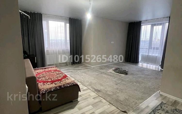 2-комнатная квартира · 60 м² · 6/12 этаж, мкр Дарабоз 87 — Алматы Арена за 270 000 ₸ в Алатауский р-н — фото 2