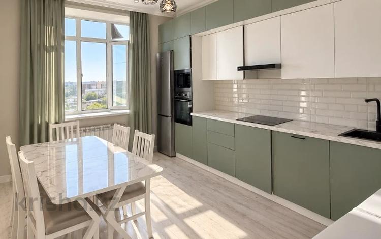 3-комнатная квартира · 94.2 м² · 4/6 этаж, мкр Юго-Восток, ул. Муканова за 56 млн ₸ в Караганде, Казыбек би р-н — фото 2