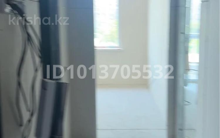 1-комнатная квартира · 40 м² · 4/9 этаж, Радостовца 165/1 за 43 млн ₸ в Алматы, Бостандыкский р-н — фото 4