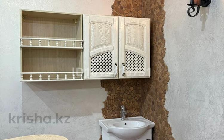 Дом · 3 комнаты · 160 м², Войкого 7 — За отелем Таукехана Плаза, рядом с Спорт лайф за 90 000 ₸ в Шымкенте, Аль-Фарабийский р-н — фото 2