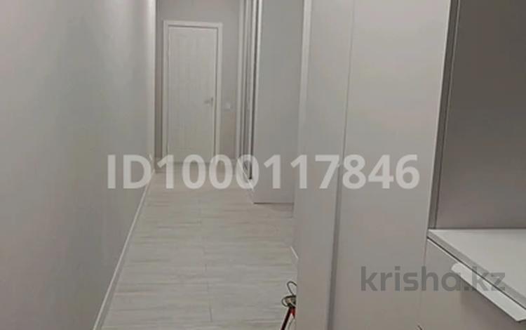 3-комнатная квартира · 82 м² · 2/12 этаж, Сауран 3/1 — Байтерек, Абу-Даби Плаза, Керуен за ~ 59.8 млн ₸ в Астане, Есильский р-н — фото 2