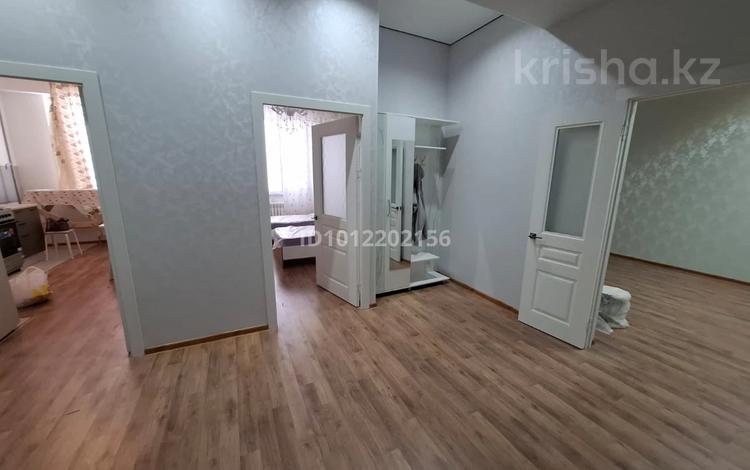 2-бөлмелі пәтер · 81.7 м² · 5/13 қабат, 16-й мкр 85, бағасы: 300 000 ₸ в Актау — фото 5