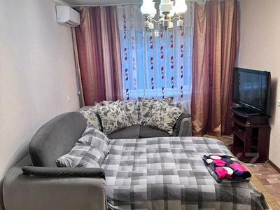 2-бөлмелі пәтер · 54 м² · 4/5 қабат, мкр. Алтын орда, Бр.Жубановых 304 — Бр. Жубановых и 101 стр.бригады, бағасы: 2 000 〒 в Актобе