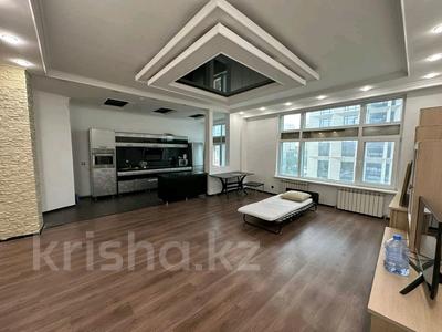 2-комнатная квартира, 79 м², 4 этаж, Динмухаммед Кунаев — Туркестана за 37 млн 〒 в Астане, Есильский р-н