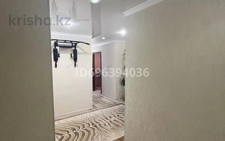 2-бөлмелі пәтер · 75 м² · 6/9 қабат, мкр 12 52, бағасы: 25 млн ₸ в Актобе — фото 2
