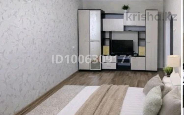 1-бөлмелі пәтер · 36 м² · 3/5 қабат, Санкибай батыра 167 — Кольавто, 23 школа , клиника Биос., бағасы: 10 000 ₸ в Актобе — фото 7
