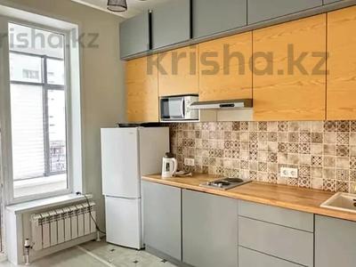 1-бөлмелі пәтер, 40 м², 2/9 қабат, Керей Жанибек хандары, бағасы: 26 млн 〒 в Астане, Есильский р-н