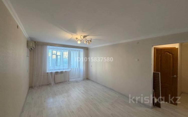 1-комнатная квартира · 33.9 м² · 5/6 этаж, 12 микрорайон 16 за 13.7 млн ₸ в Актобе — фото 2