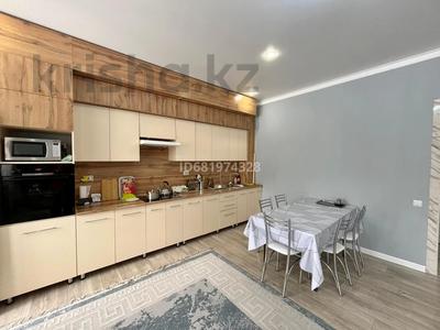 2-комнатная квартира, 72 м², 1/7 этаж, Чайкиной 25 за 32 млн 〒 в Семее