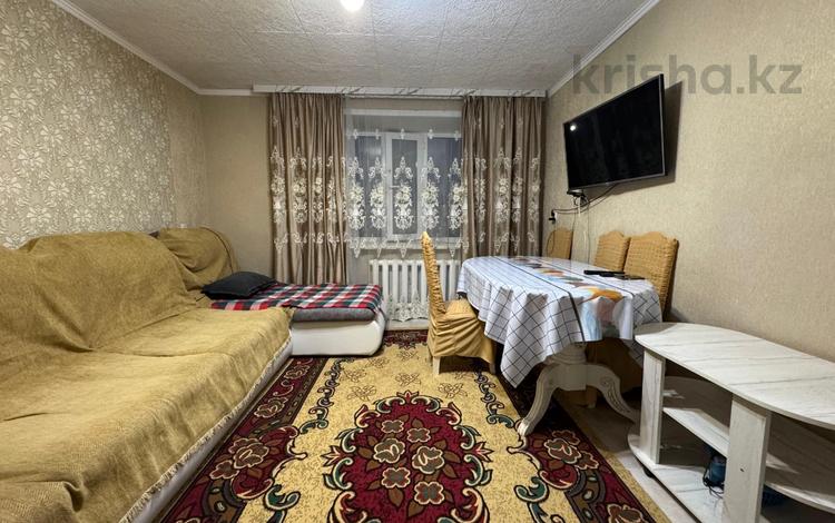 3-комнатная квартира · 58 м² · 4/5 этаж, Сортировка, Жекибаева за 14.5 млн ₸ в Караганде, Алихана Бокейханова р-н — фото 2