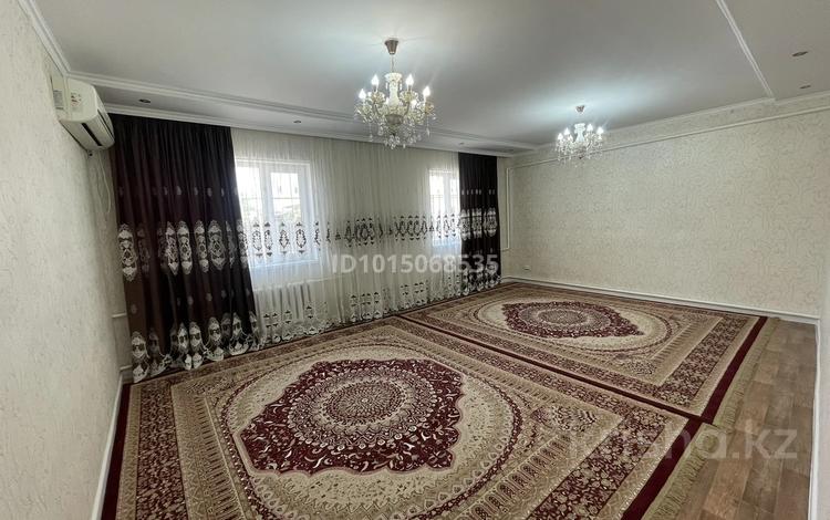 Жеке үй · 4 бөлме · 200 м² · 6 жүзд., Атамекен, бағасы: 23 млн ₸ — фото 2