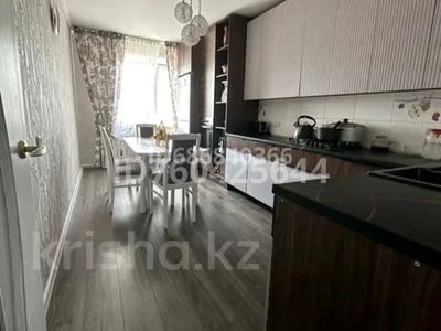 Отдельный дом · 6 комнат · 250 м² · 12 сот., Шагалалы 63 — 9школы за 45 млн 〒 в Кокшетау