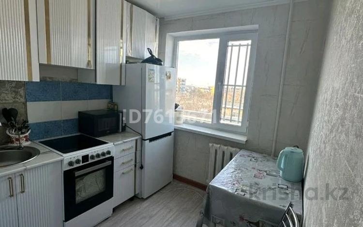 2-комнатная квартира · 48 м² · 4/5 этаж, Сеифуллин 53 — Мечта кооператор сина 21школ за 16.5 млн 〒 в Жезказгане — фото 2