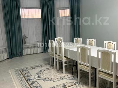 Отдельный дом · 4 комнаты · 187 м² · 10 сот., Республика 638 — 22 квартал за 39 млн ₸ в Хромтау