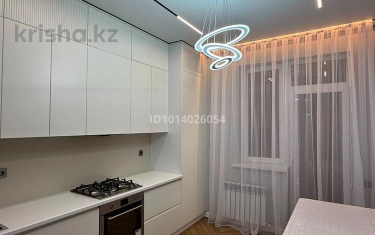 2-комнатная квартира · 72 м² · 4/6 этаж, Халиулина 140/10 за 400 000 ₸ в Алматы, Медеуский р-н — фото 2