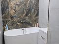 5-бөлмелі пәтер · 200 м² · 5/13 қабат, 16-ш/а. 84, бағасы: 77 млн ₸ в Актау, 16-й мкр  — фото 21