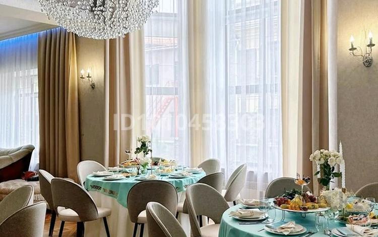 Дом · 4 комнаты · 1100 м², мкр Комсомольский 52 за 550 000 〒 в Астане, Есильский р-н — фото 2