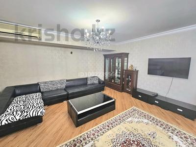 Аренда квартир посуточно в Алматы: 4-комнатная квартира · 200 м² · 10/13 этаж, Ходжанова 77, 81 — Альфараби/Ходжанова за 50 000 〒 4-комнатная квартира · 200 м² · 10/13 этаж, Ходжанова 77, 81 — Альфараби/Ходжанова за 50 000 〒 в Алматы, Бостандыкский р-н
