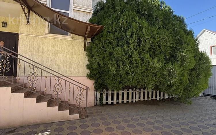 Часть дома · 6 комнат · 430 м² · 9 сот., мкр Атырау-2, Несибели за 75 млн ₸ в мкр	Атырау-2 — фото 2