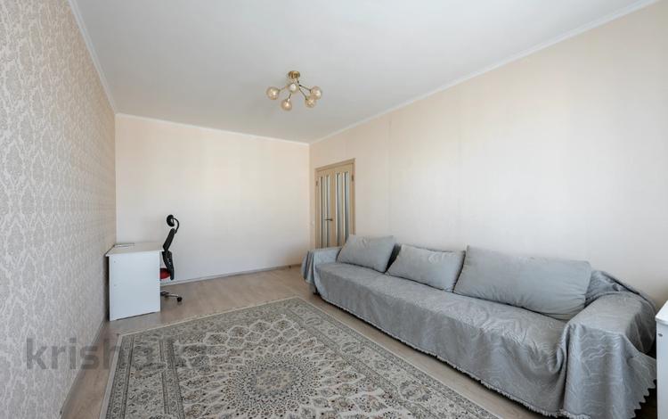 2-комнатная квартира · 66.2 м² · 8/9 этаж, Кудайбердыулы 23 за 35 млн ₸ в Астане — фото 13