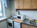 2-комнатная квартира · 45 м² · 5/5 этаж, ул. Ержанова 39 за 10 000 ₸ в Караганде — фото 5