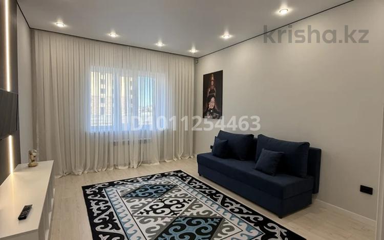 1-комнатная квартира · 47 м² · 1/5 этаж, Мкр. Батыс 2 42 за 180 000 ₸ в Актобе — фото 4