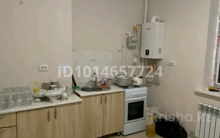 2-комнатная квартира · 64 м² · 3/5 этаж, 15көше.16шы дом Ништің артындағы ,жанында департамент. 16дом -9патер за 120 000 ₸ в Туркестане — фото 2