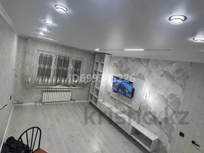 2-комнатная квартира · 45 м² · 1/5 этаж · помесячно, мкр Айнабулак-4 168 за 250 000 〒 в Алматы, Жетысуский р-н