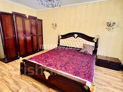 Дом · 7 комнат · 250 м², Центр Ломоносова 7 — Налоговый за 90 000 〒 в Талдыкоргане