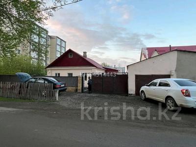 Продажа домов и дачи в Карагандинской обл.: Отдельный дом · 4 комнаты · 83 м² · 10 сот., мкр Юго-Восток, ул Джалиля 1 за 42.8 млн 〒 Отдельный дом · 4 комнаты · 83 м² · 10 сот., мкр Юго-Восток, ул Джалиля 1 за 42.8 млн 〒 в Караганде, Казыбек би р-н