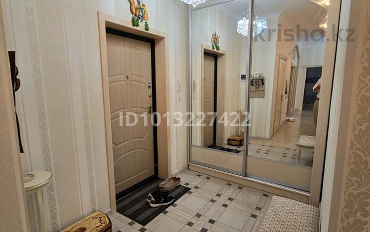 3-комнатная квартира · 126.4 м² · 17/20 этаж, Шамши Калдаяков 1 за 65 млн ₸ в Астане, Сарайшык р-н — фото 3