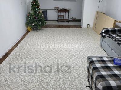 2-бөлмелі пәтер · 50 м² · 5/5 қабат, Толыбекова 14 — Центр города, бағасы: 150 000 〒 в 