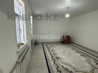 Отдельный дом · 2 комнаты · 59 м² · 8 сот., Байтерек 1 улица 32 61 за 7.7 млн 〒 в 